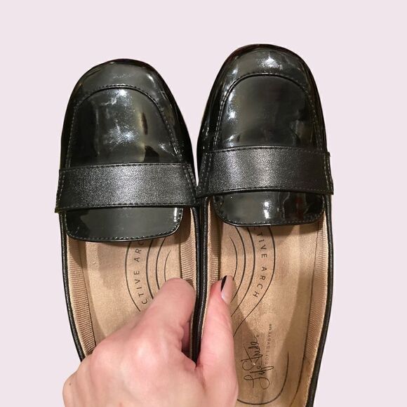 Life Stride Patent Leather Loafers - Picture 4 of 9